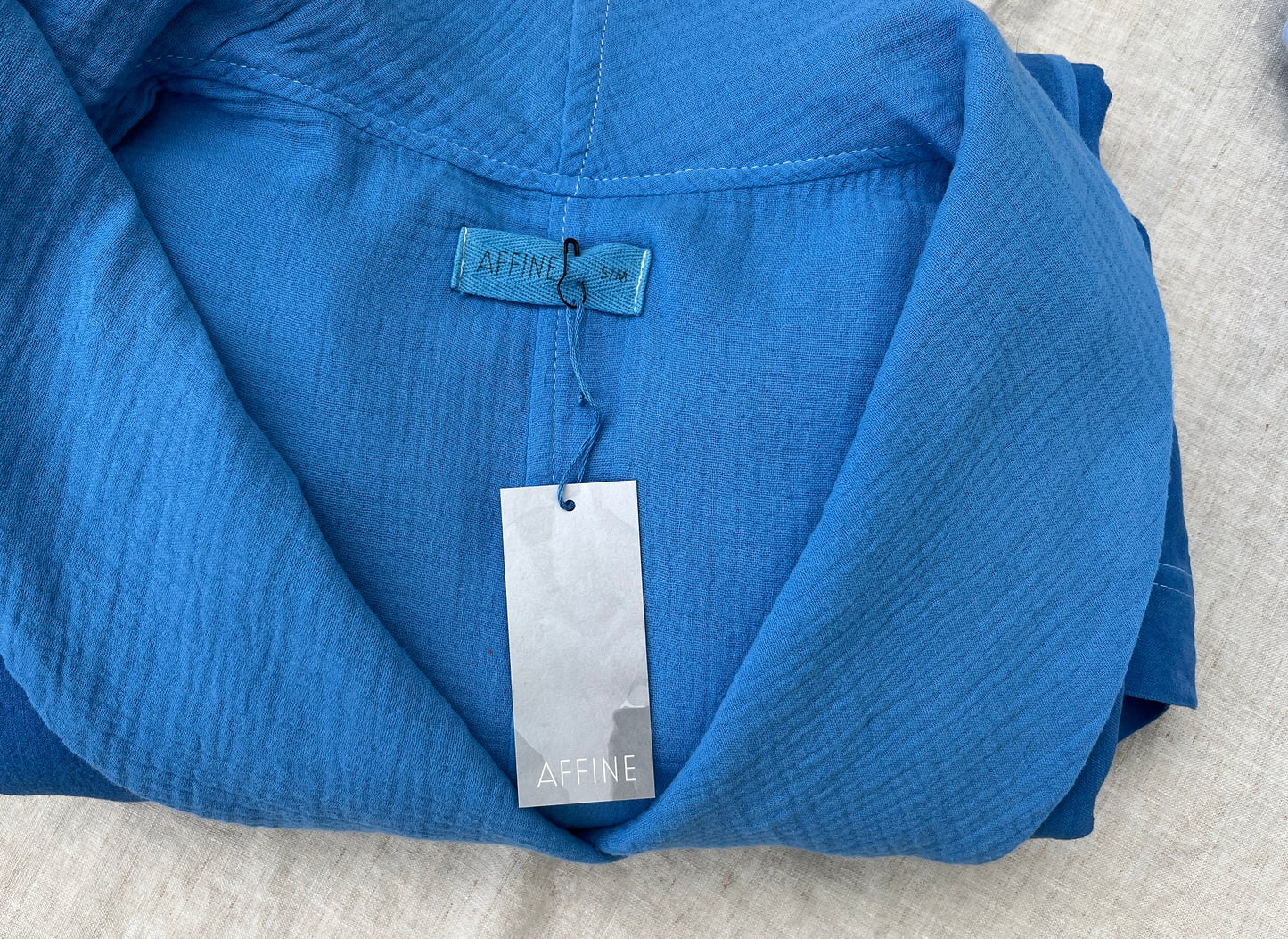 Linen Robe: Luxuriously Lined