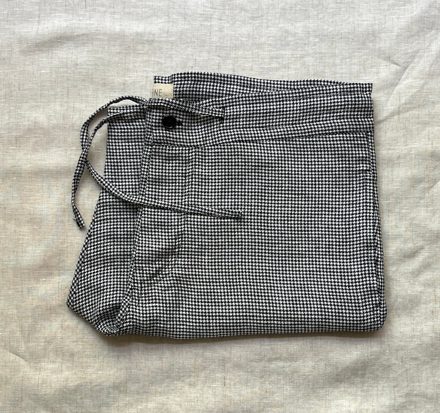Linen Shorts (Men's)