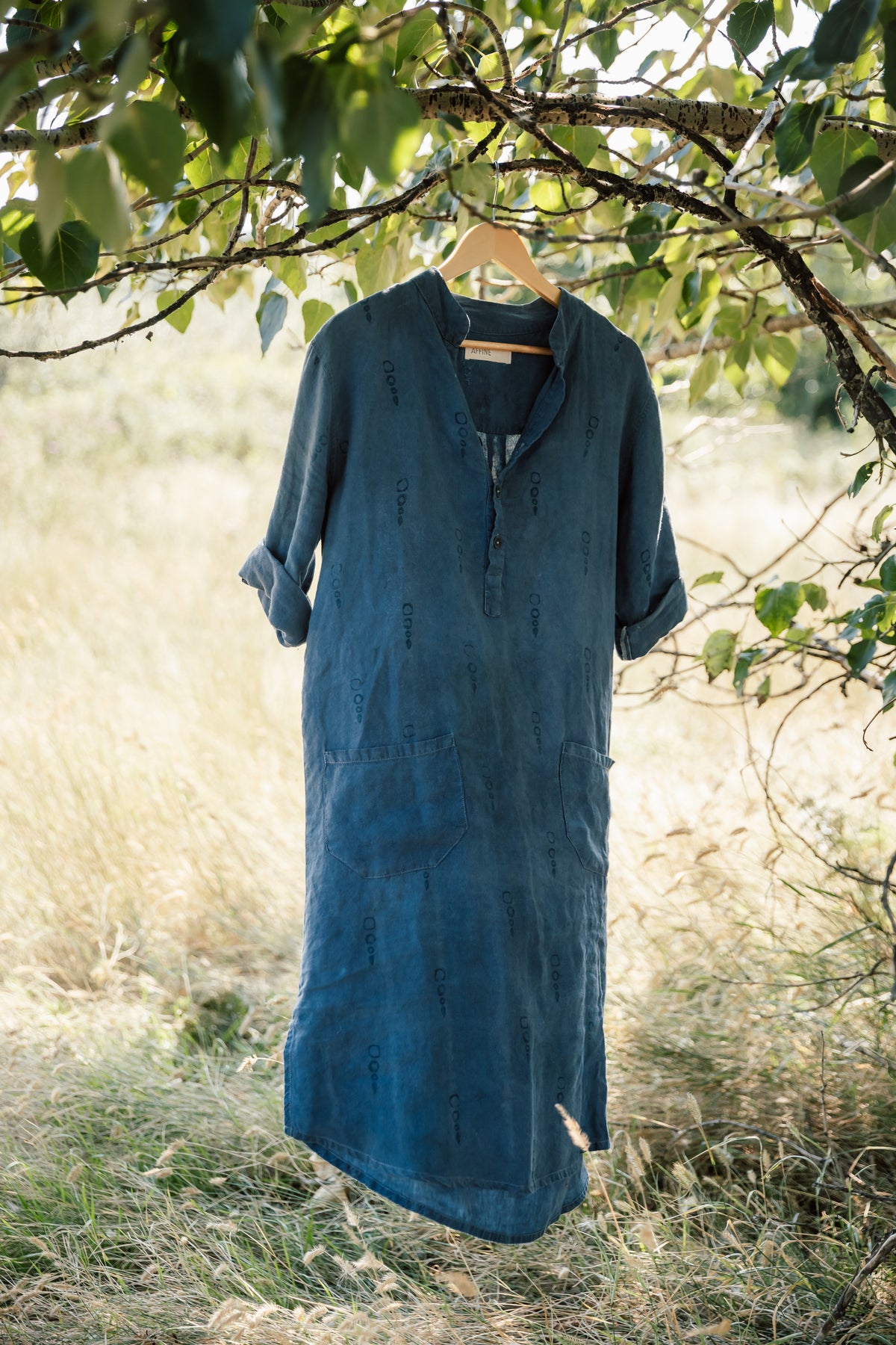The Porto Linen Dress - Midi